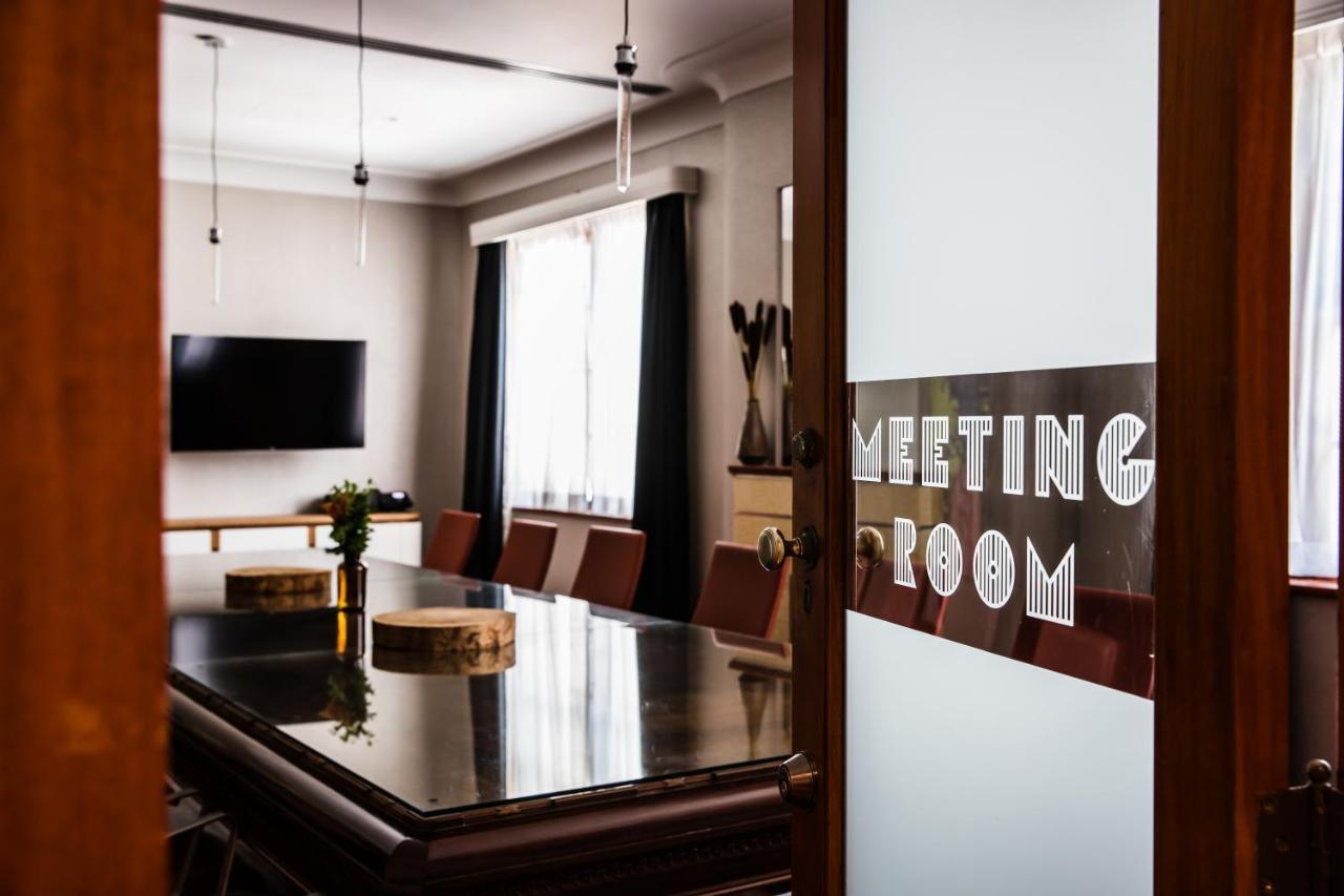 The Old Clare By Ode Hotels Сидни Екстериор снимка Meeting room