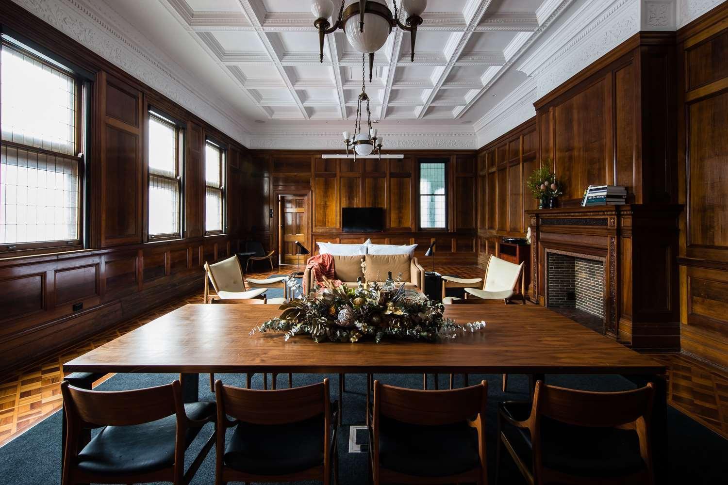 The Old Clare By Ode Hotels Сидни Екстериор снимка The Boardroom